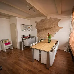 2* Bed and breakfast Break